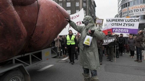 Polacy protestują przeciw CETA