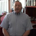 Tego się nie wietrzy, nie okadza, tylko zwyczajnie – myje się!