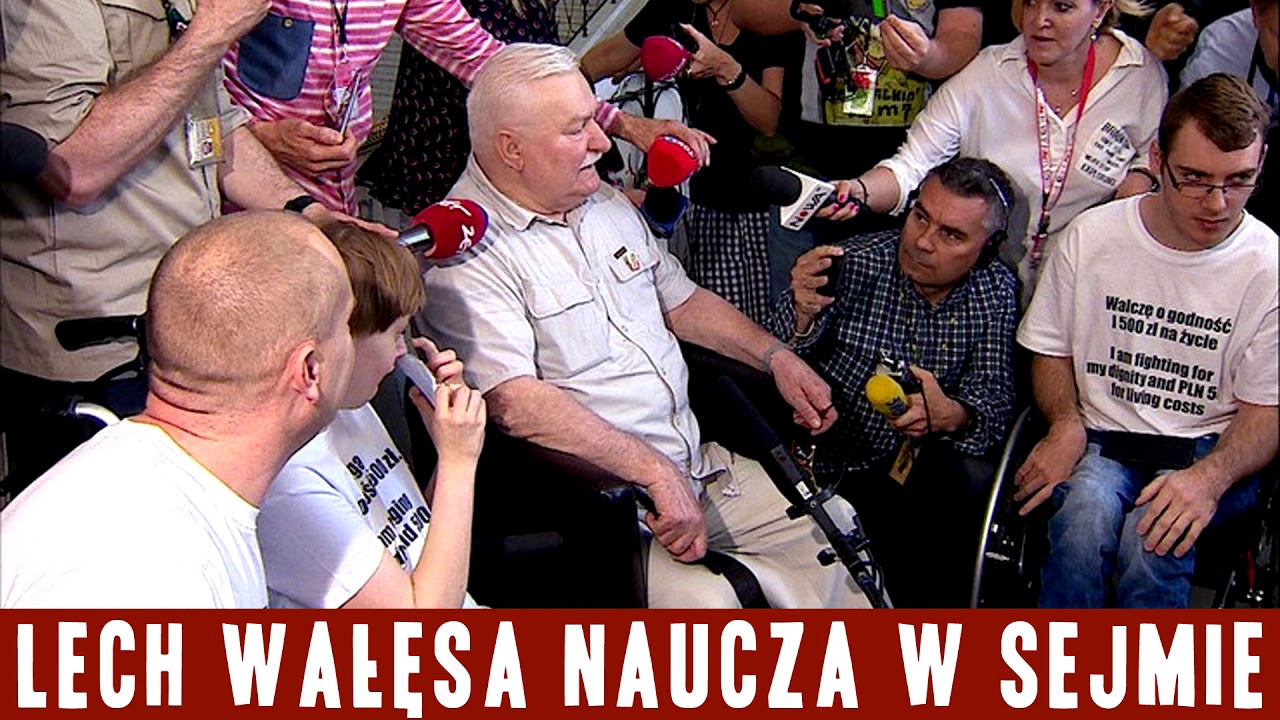 Wałęsa zstąpił do protestujących matek