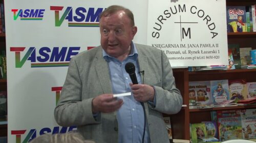 Synom stalinowskiego prokuratora polskie paszporty osobiście wręczył prezydent…