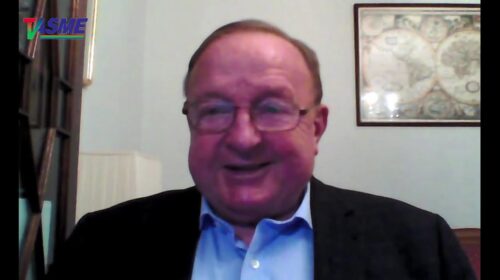 Jest wysoki, przystojny, czyli spełnia te kryteria, które wyznaczył Naczelnik Państwa!