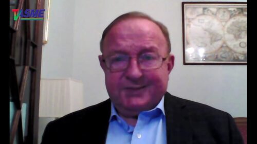 Na jakim etapie kształcenia człowiek staje się półinteligentem?